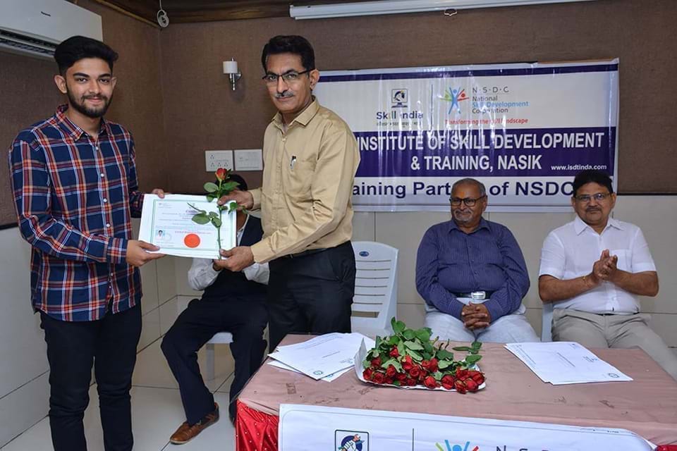 certificate distributing of NSDC institute